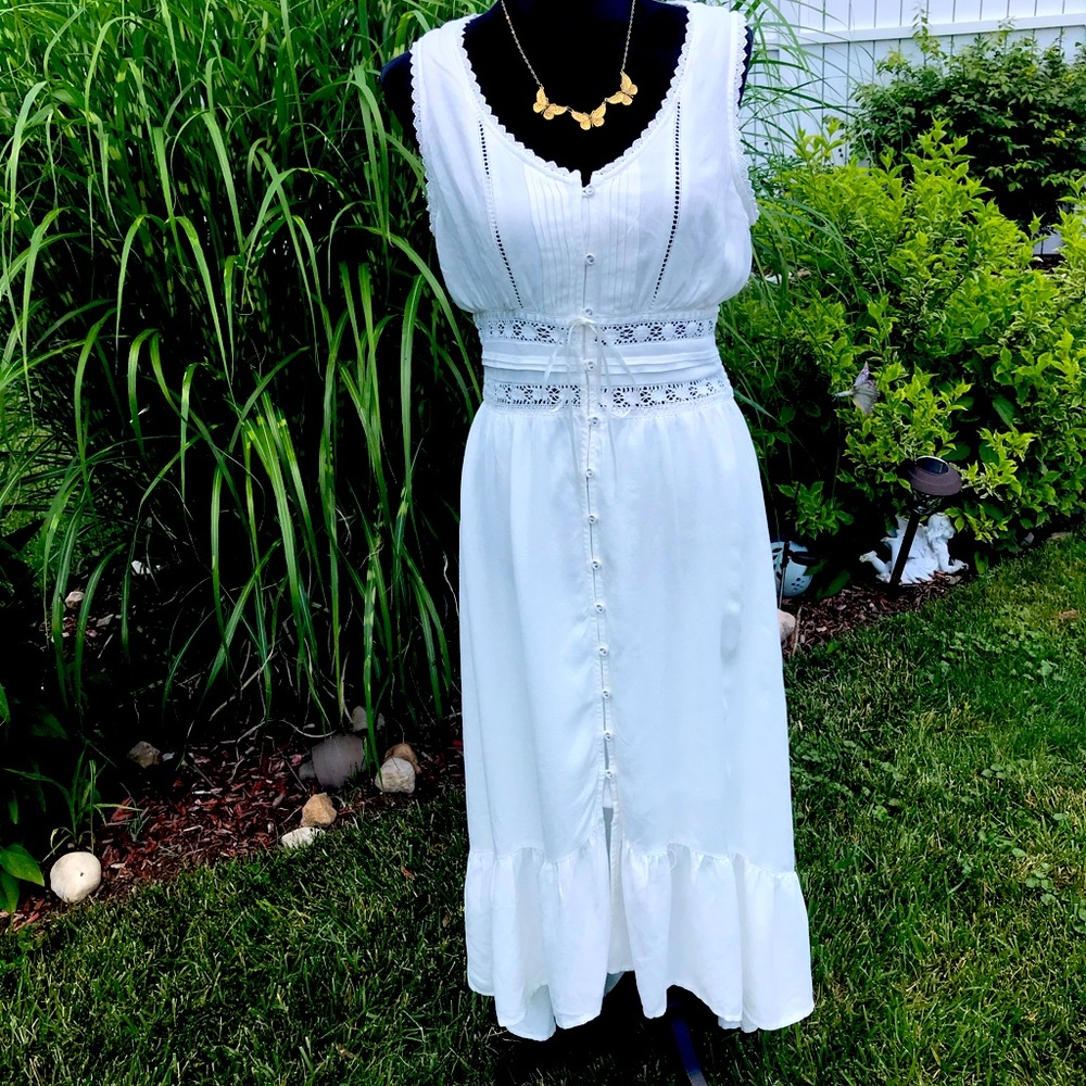 🦋🙃 American Rag high low lined dress